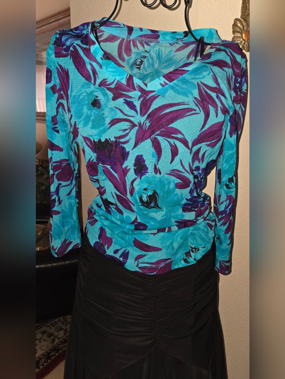 Pretty!  Top Sz Small.